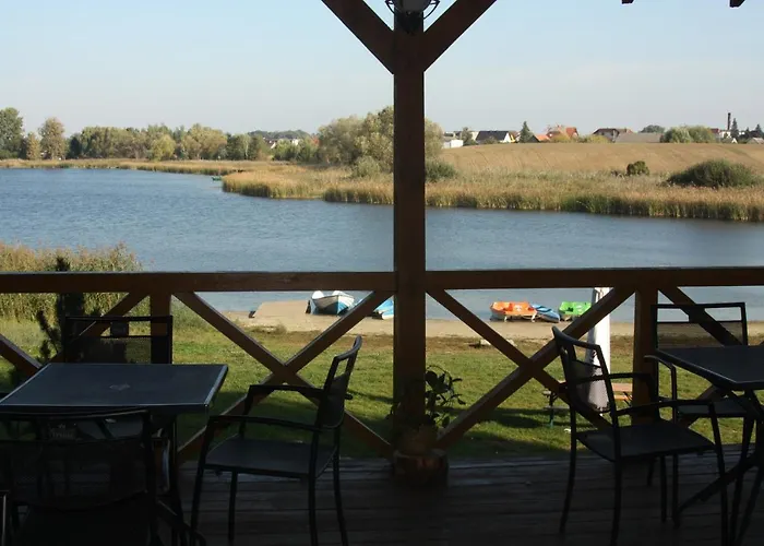 Ab Caloroczne Nad Jeziorem * Steszew